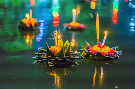 Happy Loy Krathong!... - Tourism Authority of Thailand NA