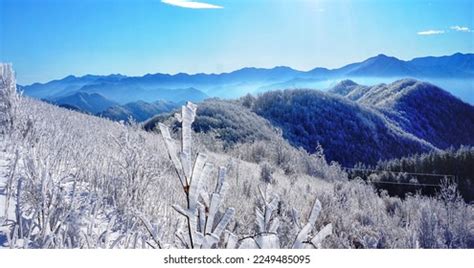 Blue Ridge Mountains Snow During Sunsetspectacular Stock Photo ...