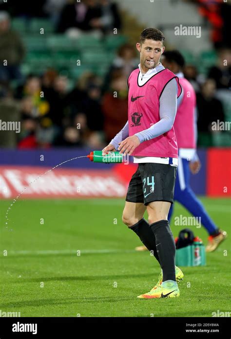 Chelsea's Gary Cahill Stock Photo - Alamy