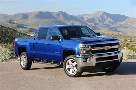 2017 Chevrolet Silverado 2500HD Specs, Prices, VINs & Recalls ...