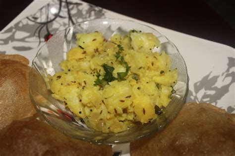 Puri bhaji recipe | CHARUS CUISINE