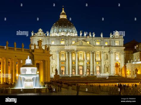 St. Peter's cathedral in Rome, Italy Stock Photo - Alamy