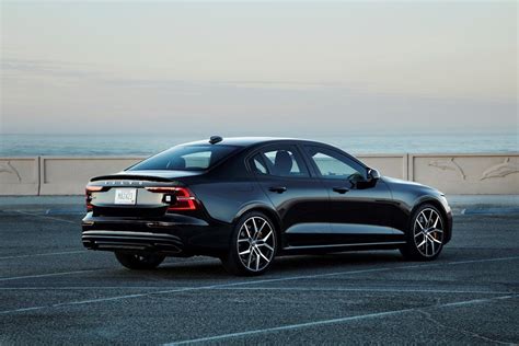 2020 Volvo S60 T8 E-AWD Polestar Engineered: New car reviews ...