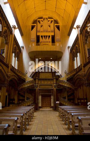 The pipe organ of the Notre Dame Basilica in Montreal, Quebec, Canada ...