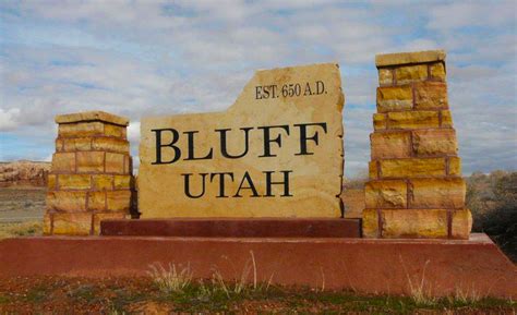 Bluff Community Links | Far Out Expeditions | Backcountry Tours and Trips near Bluff, Utah