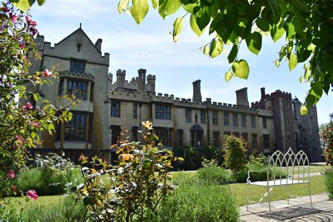 Lambeth Palace; city sanctuary - National Garden Scheme