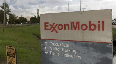 ExxonMobil buys Singapore petrochem plant from Jurong Aromatics