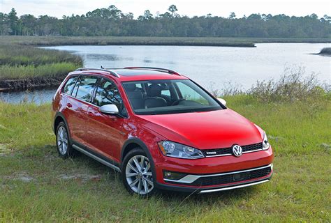 2017-volkswagen-golf-alltrack-off-road : Automotive Addicts