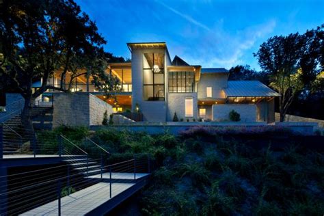 Contemporary Lake House in Horseshoe Bay, Texas | HGTV Faces of Design ...