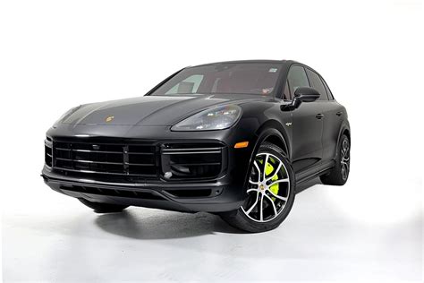 New 2023 Porsche Cayenne Turbo S E-Hybrid SUV in Jericho #PDA22197 | Porsche Gold Coast