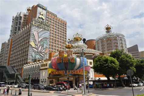 Lisboa Macau Casino Review | Macau Casinos | Maven of Macau