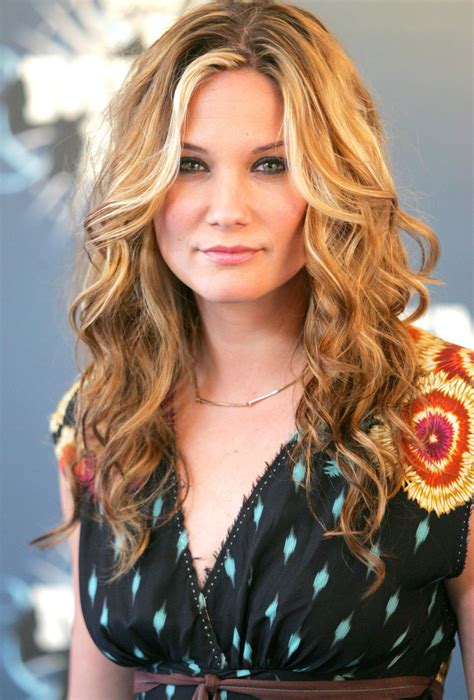 Jennifer Nettles Hairstyle Trends: Jennifer Nettles Hairstyle Trends