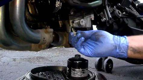 How to change engine oil on 2008 Yamaha YZF R1 - YouTube