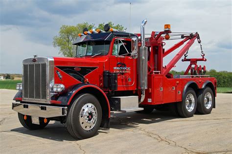 Peterbilt Tow Truck | Tow truck, Classic cars trucks, Peterbilt