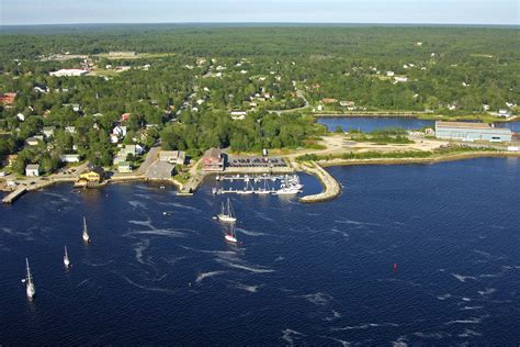 Shelburne Harbour Yacht Club in Shelburne, NS, Canada - Marina Reviews ...