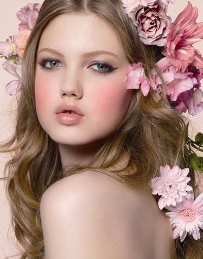 10 Lovely Pink Blush Makeup Looks for Girls - Pretty Designs