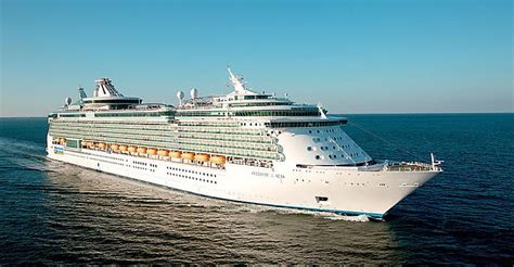 Royal Caribbean's Freedom of the Seas | Cruises With Friends