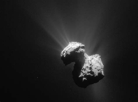 Caves are found in the nucleus of comet Churyumov-Gerasimenko