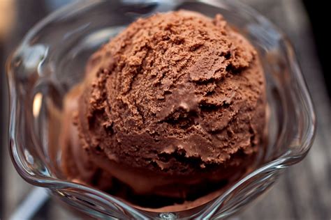 Paleo Legal Chocolate Ice Cream - Cindy Dupuie - Orange County Nutritionist