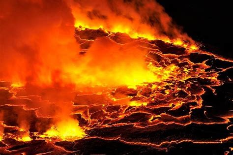 46 best Biomes.Lava.Pit.Volcano.Field.Hell.Craters images on Pinterest | Volcanoes, Biomes and ...