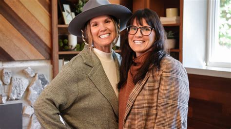 HGTV 'Unsellable Houses' Stars Lyndsay Lamb & Leslie Davis on Stressful ...