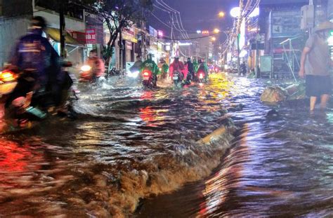 Thành phố Hồ Chí Minh: Giữa vòng vây biến đổi khí hậu - Ấn phẩm Tia Sáng