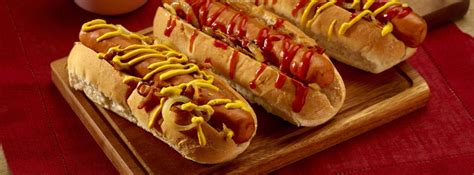 Hot Dogs Takeaways and Restaurants Delivering Near Me | Order from Just Eat