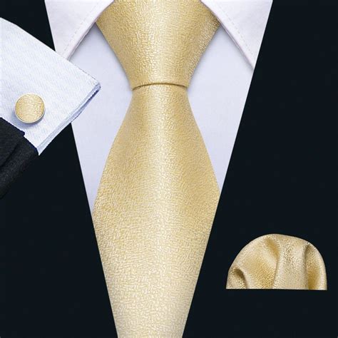 🔥 Gold Solid Necktie Pocket Square Set | Cufflink set, Tie and pocket ...