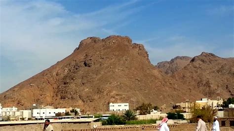 Mount Uhud(Jabal Uhud) Madina Hajj Battle of Badr - YouTube