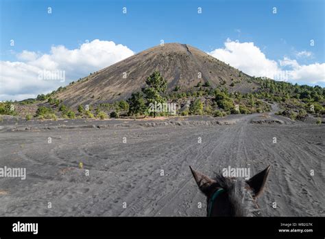 Paricutin volcano in Michoacan-Mexico Stock Photo - Alamy