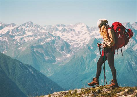 The Ultimate Summer Backpacking Gear Guide for Newbies