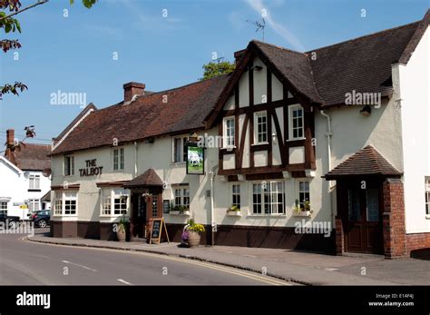 The Talbot pub, Belbroughton, Worcestershire, England, UK Stock Photo - Alamy