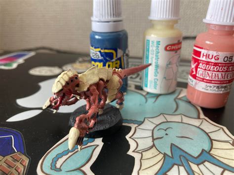 My wife got me three paints for another painting challenge! So I painted up a tyranid termagant ...