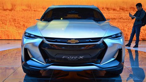 Chevrolet FNR-X plug-in hybrid crossover concept debuts in Shanghai ...