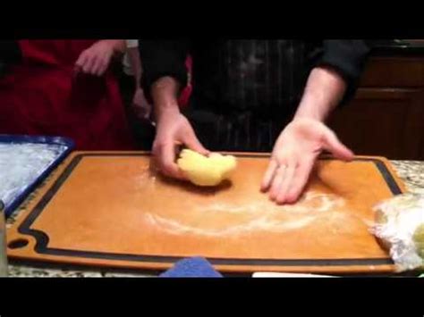 How to knead pasta dough - YouTube