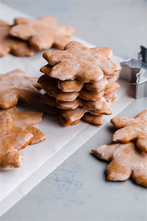 German Lebkuchen Cookies (How to Make Lebkuchen) - A Beautiful Plate