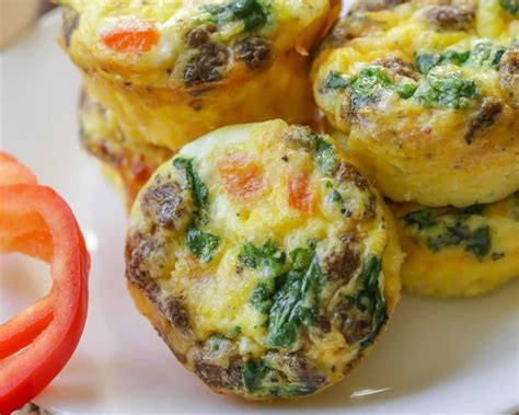 Healthy Egg Muffins | Lil' Luna