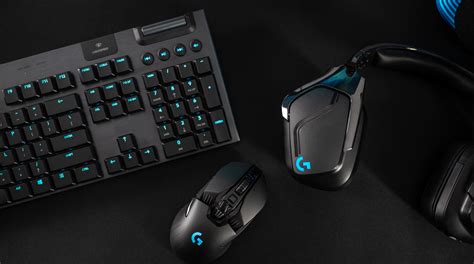 Logitech G915 LIGHTSPEED Wireless RGB Mechanical Gaming Keyboard