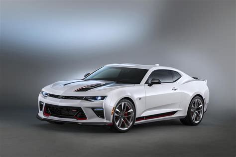 2016 Chevy Camaro Gets 4 Custom Concepts for 2015 SEMA Show - autoevolution