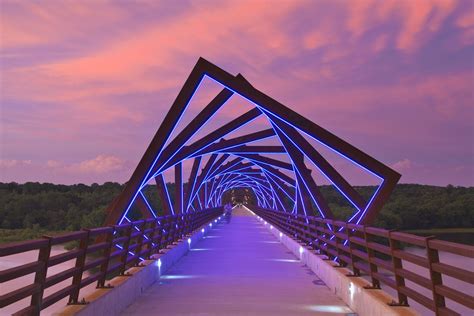 Gallery of High Trestle Trail Bridge / RDG Planning & Design - 4 ...