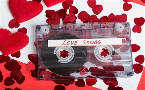 The 100 Best Love Songs Ever—Consider It The Ultimate Date Night Playlist - TrendRadars