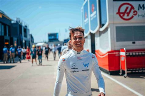 How much is Alex Albon worth? Alex Albon salary 2023 - Total Motorsport