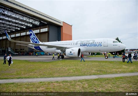 First Airbus A320neo completed - Airport Spotting