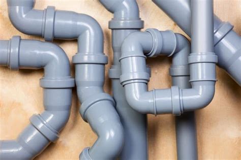 Will Vinegar Damage PVC Pipes? All You Need to Know! - HomelyVille