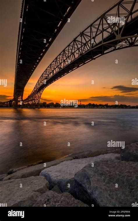 Blue Water Bridge, Sarnia, Ontario, Canada Stock Photo - Alamy