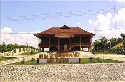 Inilah Rumah Adat Lampung Beserta Foto dan Filosofinya - InfoLpg