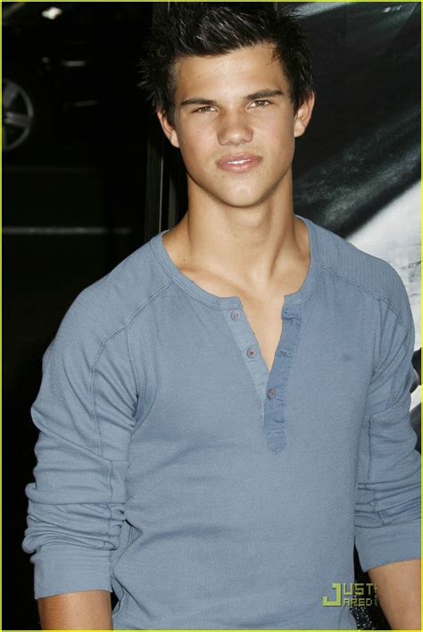 Taylor Lautner - Twilight Series Photo (2588478) - Fanpop