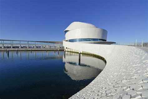 Architecture in Porto: 5 Contemporary Buildings You Should See