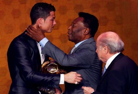 Ronaldo hails Pele after eclipsing the Brazilian's goal-scoring haul | Astro Awani