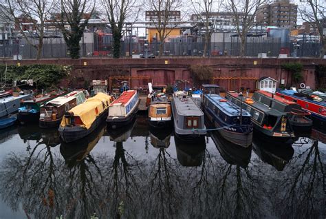 9 Delightful Canal Walks in London (& Best London Canal Walking Route)